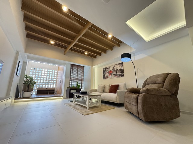 ประกาศฟรี! ซื้อ-ขาย-เช่า คอนโด บ้าน ทาวน์โฮม ที่ดิน และพื้นที่เชิงพาณิชย์ทั่วประเทศไทย ทุกทำเล ทุกงบประมาณ ไม่มีค่าใช้จ่าย ลงง่าย ขายไว เข้าถึงผู้ซื้อโดยตรง 5 509707pic4.jpg