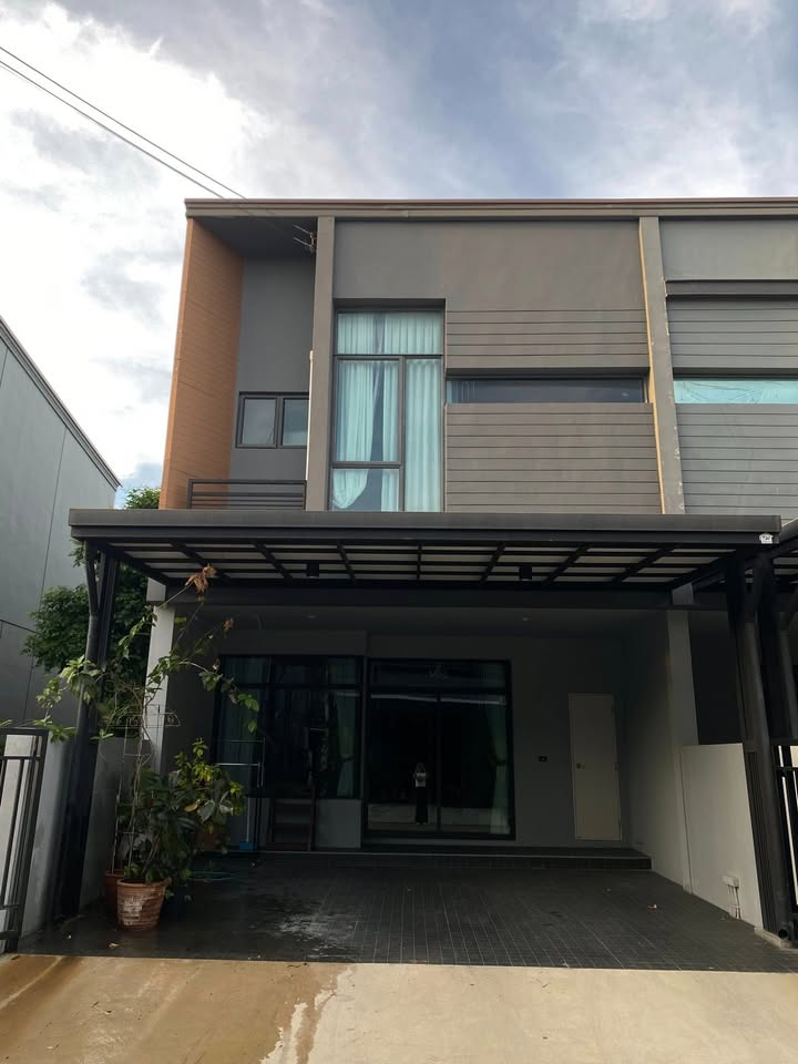 ประกาศฟรี! ซื้อ-ขาย-เช่า คอนโด บ้าน ทาวน์โฮม ที่ดิน และพื้นที่เชิงพาณิชย์ทั่วประเทศไทย ทุกทำเล ทุกงบประมาณ ไม่มีค่าใช้จ่าย ลงง่าย ขายไว เข้าถึงผู้ซื้อโดยตรง 2 509588pic1.jpg