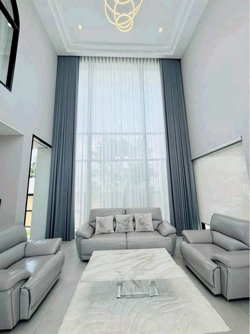 ประกาศฟรี! ซื้อ-ขาย-เช่า คอนโด บ้าน ทาวน์โฮม ที่ดิน และพื้นที่เชิงพาณิชย์ทั่วประเทศไทย ทุกทำเล ทุกงบประมาณ ไม่มีค่าใช้จ่าย ลงง่าย ขายไว เข้าถึงผู้ซื้อโดยตรง 3 247706pic2.jpg