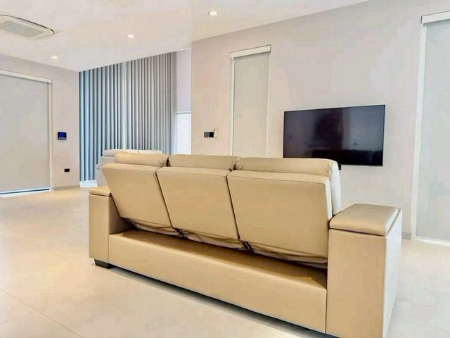 ประกาศฟรี! ซื้อ-ขาย-เช่า คอนโด บ้าน ทาวน์โฮม ที่ดิน และพื้นที่เชิงพาณิชย์ทั่วประเทศไทย ทุกทำเล ทุกงบประมาณ ไม่มีค่าใช้จ่าย ลงง่าย ขายไว เข้าถึงผู้ซื้อโดยตรง 4 247706pic3.jpg