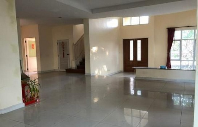 ประกาศฟรี! ซื้อ-ขาย-เช่า คอนโด บ้าน ทาวน์โฮม ที่ดิน และพื้นที่เชิงพาณิชย์ทั่วประเทศไทย ทุกทำเล ทุกงบประมาณ ไม่มีค่าใช้จ่าย ลงง่าย ขายไว เข้าถึงผู้ซื้อโดยตรง 4 164838pic3.jpg