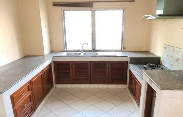 ประกาศฟรี! ซื้อ-ขาย-เช่า คอนโด บ้าน ทาวน์โฮม ที่ดิน และพื้นที่เชิงพาณิชย์ทั่วประเทศไทย ทุกทำเล ทุกงบประมาณ ไม่มีค่าใช้จ่าย ลงง่าย ขายไว เข้าถึงผู้ซื้อโดยตรง 5 164838pic4.jpg