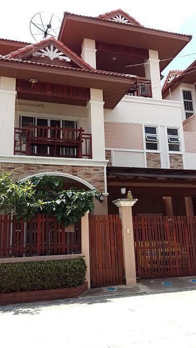 ประกาศฟรี! ซื้อ-ขาย-เช่า คอนโด บ้าน ทาวน์โฮม ที่ดิน และพื้นที่เชิงพาณิชย์ทั่วประเทศไทย ทุกทำเล ทุกงบประมาณ ไม่มีค่าใช้จ่าย ลงง่าย ขายไว เข้าถึงผู้ซื้อโดยตรง 2 510116pic1.jpg