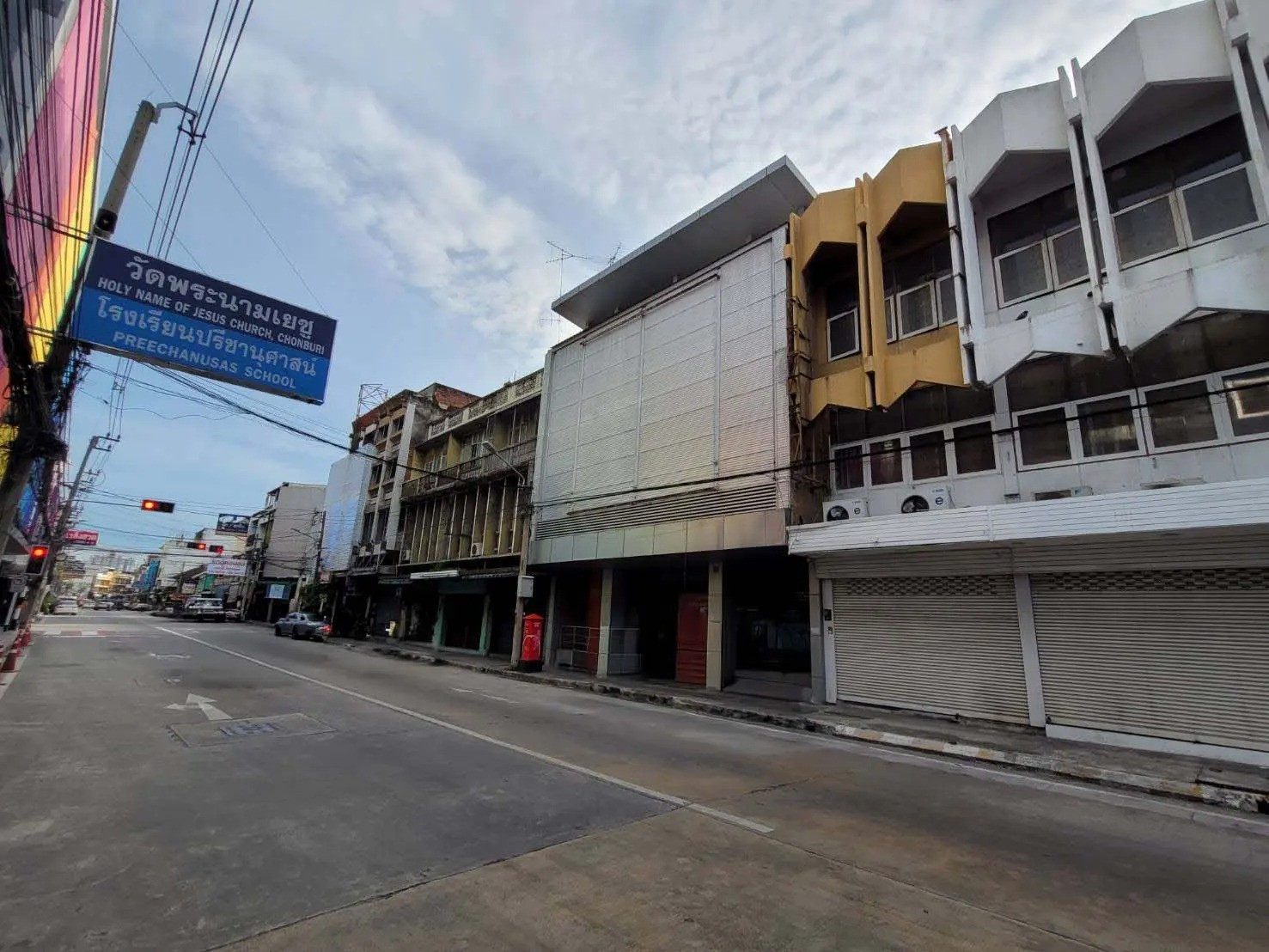 ประกาศฟรี! ซื้อ-ขาย-เช่า คอนโด บ้าน ทาวน์โฮม ที่ดิน และพื้นที่เชิงพาณิชย์ทั่วประเทศไทย ทุกทำเล ทุกงบประมาณ ไม่มีค่าใช้จ่าย ลงง่าย ขายไว เข้าถึงผู้ซื้อโดยตรง 3 246288pic2.jpg