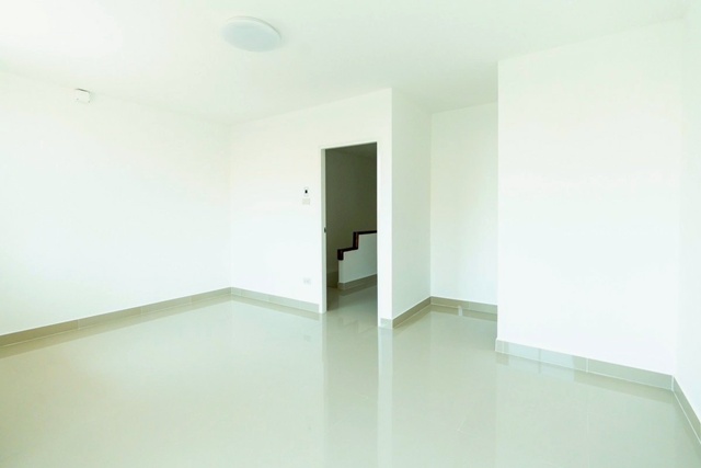 ประกาศฟรี! ซื้อ-ขาย-เช่า คอนโด บ้าน ทาวน์โฮม ที่ดิน และพื้นที่เชิงพาณิชย์ทั่วประเทศไทย ทุกทำเล ทุกงบประมาณ ไม่มีค่าใช้จ่าย ลงง่าย ขายไว เข้าถึงผู้ซื้อโดยตรง 5 247718pic4.jpg