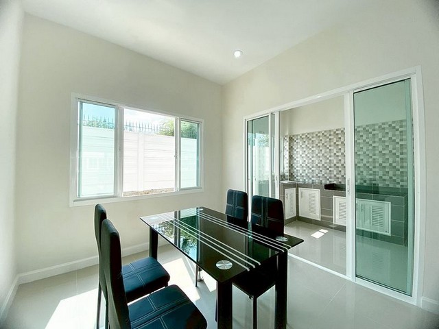 ประกาศฟรี! ซื้อ-ขาย-เช่า คอนโด บ้าน ทาวน์โฮม ที่ดิน และพื้นที่เชิงพาณิชย์ทั่วประเทศไทย ทุกทำเล ทุกงบประมาณ ไม่มีค่าใช้จ่าย ลงง่าย ขายไว เข้าถึงผู้ซื้อโดยตรง 5 313277pic4.jpg