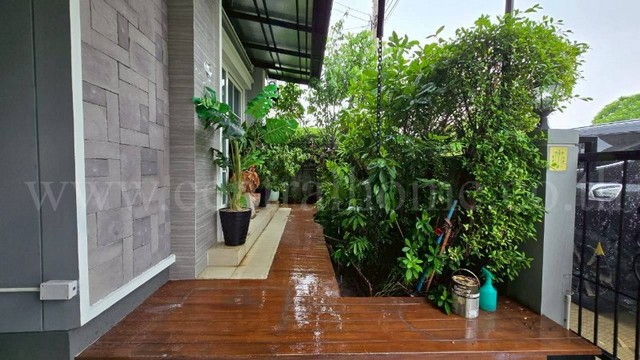 ประกาศฟรี! ซื้อ-ขาย-เช่า คอนโด บ้าน ทาวน์โฮม ที่ดิน และพื้นที่เชิงพาณิชย์ทั่วประเทศไทย ทุกทำเล ทุกงบประมาณ ไม่มีค่าใช้จ่าย ลงง่าย ขายไว เข้าถึงผู้ซื้อโดยตรง 3 247776pic2.jpg