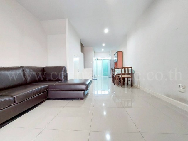 ประกาศฟรี! ซื้อ-ขาย-เช่า คอนโด บ้าน ทาวน์โฮม ที่ดิน และพื้นที่เชิงพาณิชย์ทั่วประเทศไทย ทุกทำเล ทุกงบประมาณ ไม่มีค่าใช้จ่าย ลงง่าย ขายไว เข้าถึงผู้ซื้อโดยตรง 4 287579pic3.jpg