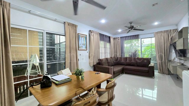 ประกาศฟรี! ซื้อ-ขาย-เช่า คอนโด บ้าน ทาวน์โฮม ที่ดิน และพื้นที่เชิงพาณิชย์ทั่วประเทศไทย ทุกทำเล ทุกงบประมาณ ไม่มีค่าใช้จ่าย ลงง่าย ขายไว เข้าถึงผู้ซื้อโดยตรง 3 226496pic2.jpg