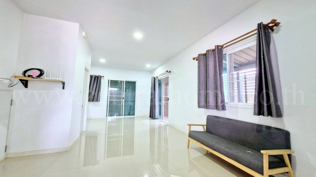 ประกาศฟรี! ซื้อ-ขาย-เช่า คอนโด บ้าน ทาวน์โฮม ที่ดิน และพื้นที่เชิงพาณิชย์ทั่วประเทศไทย ทุกทำเล ทุกงบประมาณ ไม่มีค่าใช้จ่าย ลงง่าย ขายไว เข้าถึงผู้ซื้อโดยตรง 4 206571pic3.jpg