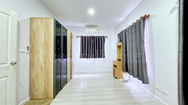 ประกาศฟรี! ซื้อ-ขาย-เช่า คอนโด บ้าน ทาวน์โฮม ที่ดิน และพื้นที่เชิงพาณิชย์ทั่วประเทศไทย ทุกทำเล ทุกงบประมาณ ไม่มีค่าใช้จ่าย ลงง่าย ขายไว เข้าถึงผู้ซื้อโดยตรง 5 206571pic4.jpg