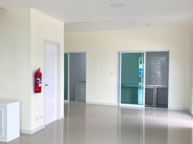 ประกาศฟรี! ซื้อ-ขาย-เช่า คอนโด บ้าน ทาวน์โฮม ที่ดิน และพื้นที่เชิงพาณิชย์ทั่วประเทศไทย ทุกทำเล ทุกงบประมาณ ไม่มีค่าใช้จ่าย ลงง่าย ขายไว เข้าถึงผู้ซื้อโดยตรง 5 313265pic4.jpg