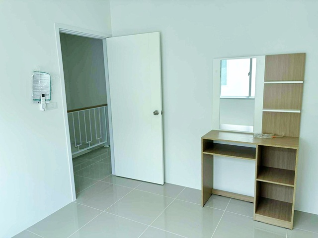 ประกาศฟรี! ซื้อ-ขาย-เช่า คอนโด บ้าน ทาวน์โฮม ที่ดิน และพื้นที่เชิงพาณิชย์ทั่วประเทศไทย ทุกทำเล ทุกงบประมาณ ไม่มีค่าใช้จ่าย ลงง่าย ขายไว เข้าถึงผู้ซื้อโดยตรง 3 313259pic2.jpg