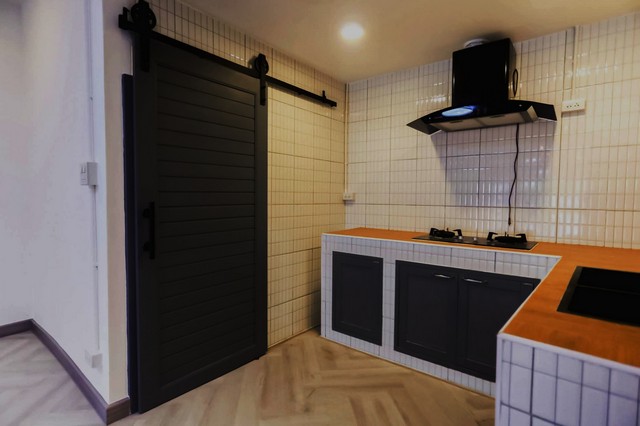 ประกาศฟรี! ซื้อ-ขาย-เช่า คอนโด บ้าน ทาวน์โฮม ที่ดิน และพื้นที่เชิงพาณิชย์ทั่วประเทศไทย ทุกทำเล ทุกงบประมาณ ไม่มีค่าใช้จ่าย ลงง่าย ขายไว เข้าถึงผู้ซื้อโดยตรง 3 247257pic2.jpg