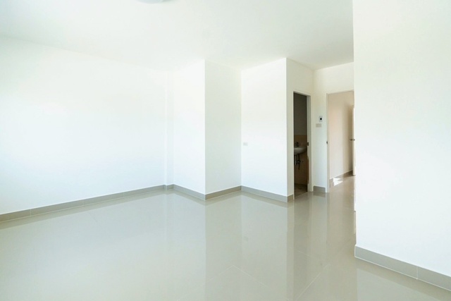 ประกาศฟรี! ซื้อ-ขาย-เช่า คอนโด บ้าน ทาวน์โฮม ที่ดิน และพื้นที่เชิงพาณิชย์ทั่วประเทศไทย ทุกทำเล ทุกงบประมาณ ไม่มีค่าใช้จ่าย ลงง่าย ขายไว เข้าถึงผู้ซื้อโดยตรง 5 313252pic4.jpg