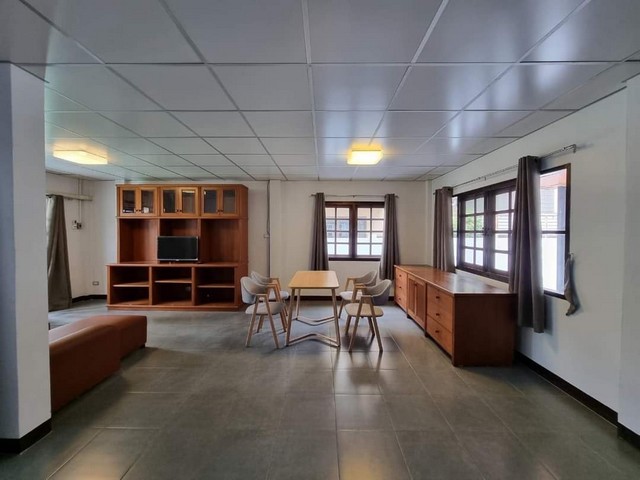 ประกาศฟรี! ซื้อ-ขาย-เช่า คอนโด บ้าน ทาวน์โฮม ที่ดิน และพื้นที่เชิงพาณิชย์ทั่วประเทศไทย ทุกทำเล ทุกงบประมาณ ไม่มีค่าใช้จ่าย ลงง่าย ขายไว เข้าถึงผู้ซื้อโดยตรง 3 313324pic2.jpg