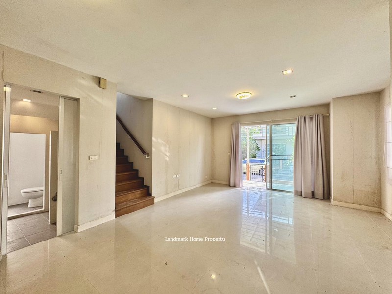 ประกาศฟรี! ซื้อ-ขาย-เช่า คอนโด บ้าน ทาวน์โฮม ที่ดิน และพื้นที่เชิงพาณิชย์ทั่วประเทศไทย ทุกทำเล ทุกงบประมาณ ไม่มีค่าใช้จ่าย ลงง่าย ขายไว เข้าถึงผู้ซื้อโดยตรง 4 313339pic3.jpg