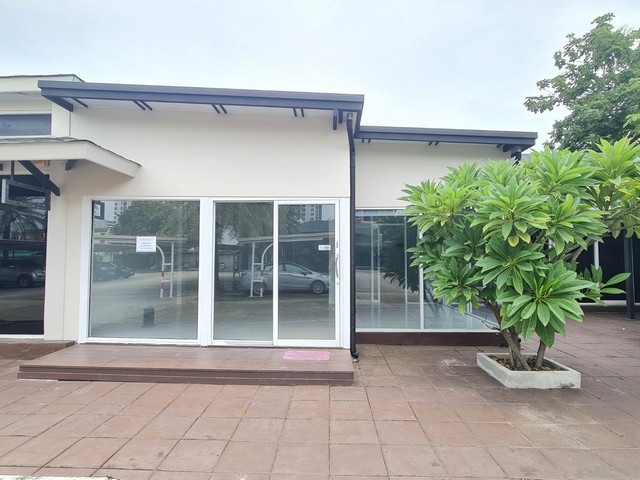 ประกาศฟรี! ซื้อ-ขาย-เช่า คอนโด บ้าน ทาวน์โฮม ที่ดิน และพื้นที่เชิงพาณิชย์ทั่วประเทศไทย ทุกทำเล ทุกงบประมาณ ไม่มีค่าใช้จ่าย ลงง่าย ขายไว เข้าถึงผู้ซื้อโดยตรง 4 273577pic3.jpg