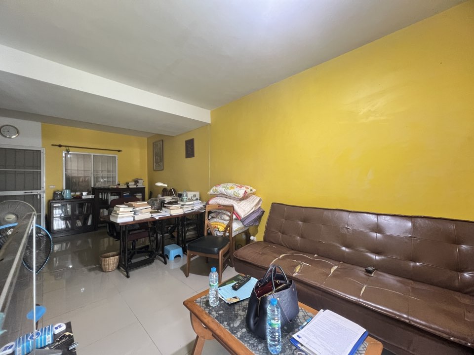 ประกาศฟรี! ซื้อ-ขาย-เช่า คอนโด บ้าน ทาวน์โฮม ที่ดิน และพื้นที่เชิงพาณิชย์ทั่วประเทศไทย ทุกทำเล ทุกงบประมาณ ไม่มีค่าใช้จ่าย ลงง่าย ขายไว เข้าถึงผู้ซื้อโดยตรง 4 309671pic3.jpg