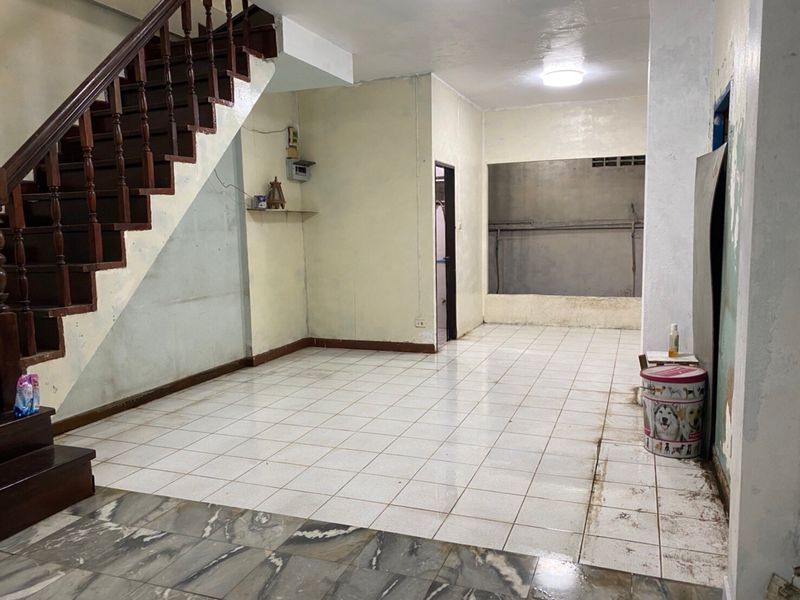 ประกาศฟรี! ซื้อ-ขาย-เช่า คอนโด บ้าน ทาวน์โฮม ที่ดิน และพื้นที่เชิงพาณิชย์ทั่วประเทศไทย ทุกทำเล ทุกงบประมาณ ไม่มีค่าใช้จ่าย ลงง่าย ขายไว เข้าถึงผู้ซื้อโดยตรง 5 308300pic4.jpg