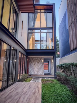 ประกาศฟรี! ซื้อ-ขาย-เช่า คอนโด บ้าน ทาวน์โฮม ที่ดิน และพื้นที่เชิงพาณิชย์ทั่วประเทศไทย ทุกทำเล ทุกงบประมาณ ไม่มีค่าใช้จ่าย ลงง่าย ขายไว เข้าถึงผู้ซื้อโดยตรง 4 510520pic3.jpg