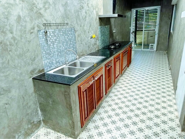 ประกาศฟรี! ซื้อ-ขาย-เช่า คอนโด บ้าน ทาวน์โฮม ที่ดิน และพื้นที่เชิงพาณิชย์ทั่วประเทศไทย ทุกทำเล ทุกงบประมาณ ไม่มีค่าใช้จ่าย ลงง่าย ขายไว เข้าถึงผู้ซื้อโดยตรง 5 247823pic4.jpg