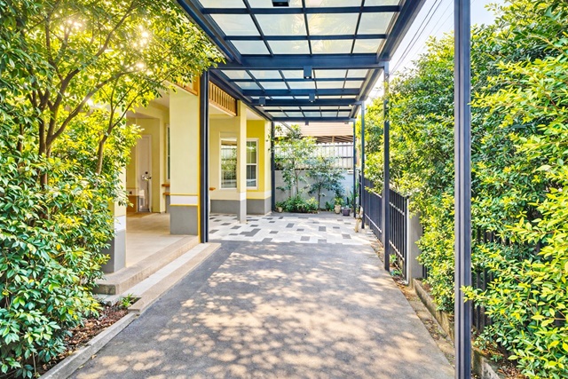 ประกาศฟรี! ซื้อ-ขาย-เช่า คอนโด บ้าน ทาวน์โฮม ที่ดิน และพื้นที่เชิงพาณิชย์ทั่วประเทศไทย ทุกทำเล ทุกงบประมาณ ไม่มีค่าใช้จ่าย ลงง่าย ขายไว เข้าถึงผู้ซื้อโดยตรง 3 247816pic2.jpg