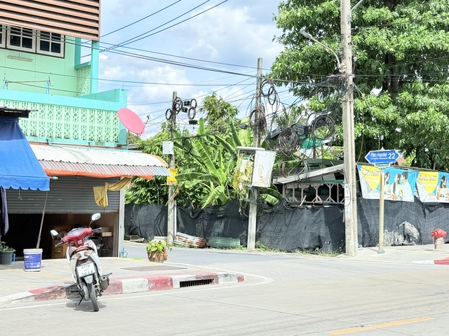 ประกาศฟรี! ซื้อ-ขาย-เช่า คอนโด บ้าน ทาวน์โฮม ที่ดิน และพื้นที่เชิงพาณิชย์ทั่วประเทศไทย ทุกทำเล ทุกงบประมาณ ไม่มีค่าใช้จ่าย ลงง่าย ขายไว เข้าถึงผู้ซื้อโดยตรง 4 501148pic3.jpg