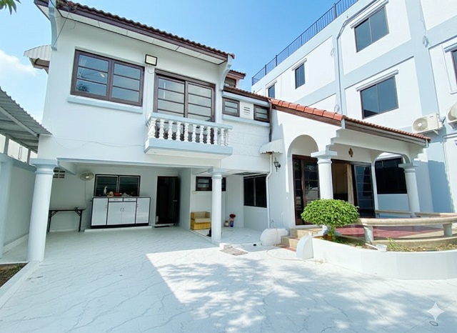 ประกาศฟรี! ซื้อ-ขาย-เช่า คอนโด บ้าน ทาวน์โฮม ที่ดิน และพื้นที่เชิงพาณิชย์ทั่วประเทศไทย ทุกทำเล ทุกงบประมาณ ไม่มีค่าใช้จ่าย ลงง่าย ขายไว เข้าถึงผู้ซื้อโดยตรง 2 313446pic1.jpg