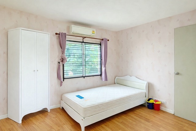 ประกาศฟรี! ซื้อ-ขาย-เช่า คอนโด บ้าน ทาวน์โฮม ที่ดิน และพื้นที่เชิงพาณิชย์ทั่วประเทศไทย ทุกทำเล ทุกงบประมาณ ไม่มีค่าใช้จ่าย ลงง่าย ขายไว เข้าถึงผู้ซื้อโดยตรง 5 313401pic4.jpg