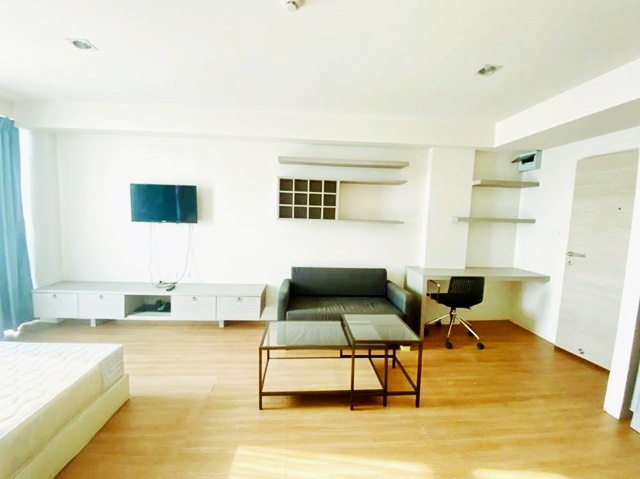 ประกาศฟรี! ซื้อ-ขาย-เช่า คอนโด บ้าน ทาวน์โฮม ที่ดิน และพื้นที่เชิงพาณิชย์ทั่วประเทศไทย ทุกทำเล ทุกงบประมาณ ไม่มีค่าใช้จ่าย ลงง่าย ขายไว เข้าถึงผู้ซื้อโดยตรง 5 313397pic4.jpg