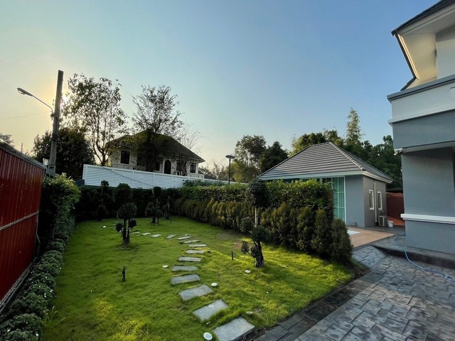 ประกาศฟรี! ซื้อ-ขาย-เช่า คอนโด บ้าน ทาวน์โฮม ที่ดิน และพื้นที่เชิงพาณิชย์ทั่วประเทศไทย ทุกทำเล ทุกงบประมาณ ไม่มีค่าใช้จ่าย ลงง่าย ขายไว เข้าถึงผู้ซื้อโดยตรง 4 510517pic3.jpg