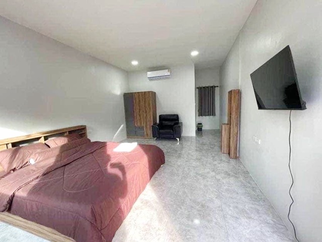 ประกาศฟรี! ซื้อ-ขาย-เช่า คอนโด บ้าน ทาวน์โฮม ที่ดิน และพื้นที่เชิงพาณิชย์ทั่วประเทศไทย ทุกทำเล ทุกงบประมาณ ไม่มีค่าใช้จ่าย ลงง่าย ขายไว เข้าถึงผู้ซื้อโดยตรง 3 248398pic2.jpg