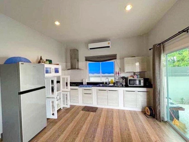 ประกาศฟรี! ซื้อ-ขาย-เช่า คอนโด บ้าน ทาวน์โฮม ที่ดิน และพื้นที่เชิงพาณิชย์ทั่วประเทศไทย ทุกทำเล ทุกงบประมาณ ไม่มีค่าใช้จ่าย ลงง่าย ขายไว เข้าถึงผู้ซื้อโดยตรง 5 248398pic4.jpg