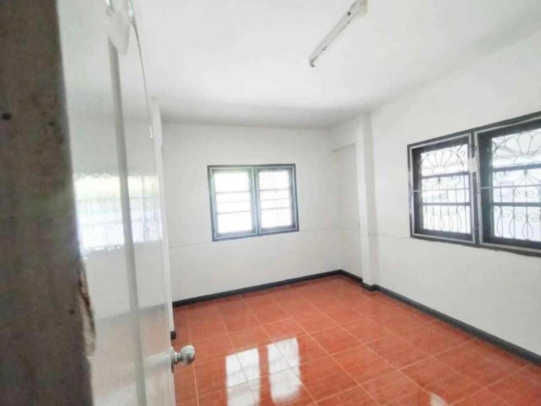 ประกาศฟรี! ซื้อ-ขาย-เช่า คอนโด บ้าน ทาวน์โฮม ที่ดิน และพื้นที่เชิงพาณิชย์ทั่วประเทศไทย ทุกทำเล ทุกงบประมาณ ไม่มีค่าใช้จ่าย ลงง่าย ขายไว เข้าถึงผู้ซื้อโดยตรง 5 510527pic4.jpg