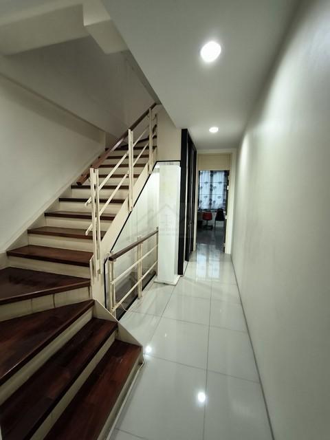 ประกาศฟรี! ซื้อ-ขาย-เช่า คอนโด บ้าน ทาวน์โฮม ที่ดิน และพื้นที่เชิงพาณิชย์ทั่วประเทศไทย ทุกทำเล ทุกงบประมาณ ไม่มีค่าใช้จ่าย ลงง่าย ขายไว เข้าถึงผู้ซื้อโดยตรง 5 510505pic4.jpg