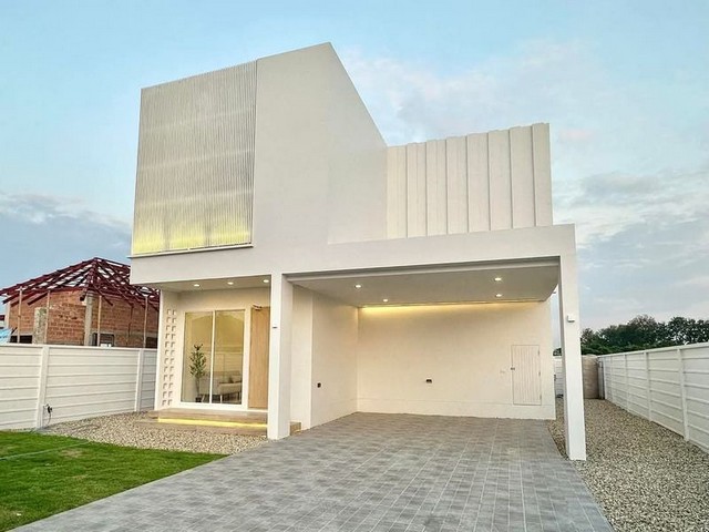 ประกาศฟรี! ซื้อ-ขาย-เช่า คอนโด บ้าน ทาวน์โฮม ที่ดิน และพื้นที่เชิงพาณิชย์ทั่วประเทศไทย ทุกทำเล ทุกงบประมาณ ไม่มีค่าใช้จ่าย ลงง่าย ขายไว เข้าถึงผู้ซื้อโดยตรง 2 248471pic1.jpg