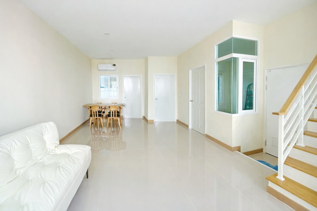 ประกาศฟรี! ซื้อ-ขาย-เช่า คอนโด บ้าน ทาวน์โฮม ที่ดิน และพื้นที่เชิงพาณิชย์ทั่วประเทศไทย ทุกทำเล ทุกงบประมาณ ไม่มีค่าใช้จ่าย ลงง่าย ขายไว เข้าถึงผู้ซื้อโดยตรง 3 248422pic2.jpg