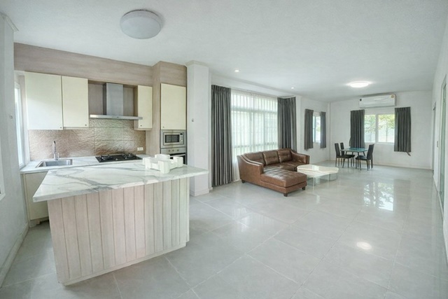 ประกาศฟรี! ซื้อ-ขาย-เช่า คอนโด บ้าน ทาวน์โฮม ที่ดิน และพื้นที่เชิงพาณิชย์ทั่วประเทศไทย ทุกทำเล ทุกงบประมาณ ไม่มีค่าใช้จ่าย ลงง่าย ขายไว เข้าถึงผู้ซื้อโดยตรง 3 313458pic2.jpg