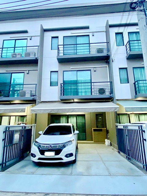 ประกาศฟรี! ซื้อ-ขาย-เช่า คอนโด บ้าน ทาวน์โฮม ที่ดิน และพื้นที่เชิงพาณิชย์ทั่วประเทศไทย ทุกทำเล ทุกงบประมาณ ไม่มีค่าใช้จ่าย ลงง่าย ขายไว เข้าถึงผู้ซื้อโดยตรง 2 313451pic1.jpg