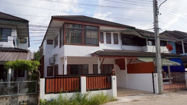 ประกาศฟรี! ซื้อ-ขาย-เช่า คอนโด บ้าน ทาวน์โฮม ที่ดิน และพื้นที่เชิงพาณิชย์ทั่วประเทศไทย ทุกทำเล ทุกงบประมาณ ไม่มีค่าใช้จ่าย ลงง่าย ขายไว เข้าถึงผู้ซื้อโดยตรง 2 248528pic1.jpg