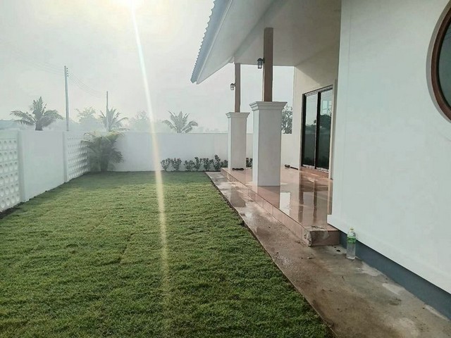 ประกาศฟรี! ซื้อ-ขาย-เช่า คอนโด บ้าน ทาวน์โฮม ที่ดิน และพื้นที่เชิงพาณิชย์ทั่วประเทศไทย ทุกทำเล ทุกงบประมาณ ไม่มีค่าใช้จ่าย ลงง่าย ขายไว เข้าถึงผู้ซื้อโดยตรง 3 248526pic2.jpg