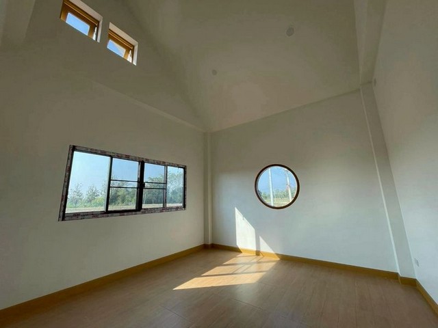 ประกาศฟรี! ซื้อ-ขาย-เช่า คอนโด บ้าน ทาวน์โฮม ที่ดิน และพื้นที่เชิงพาณิชย์ทั่วประเทศไทย ทุกทำเล ทุกงบประมาณ ไม่มีค่าใช้จ่าย ลงง่าย ขายไว เข้าถึงผู้ซื้อโดยตรง 4 248526pic3.jpg