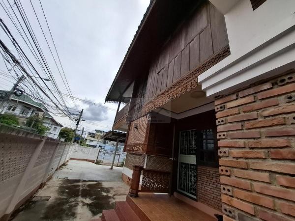 ประกาศฟรี! ซื้อ-ขาย-เช่า คอนโด บ้าน ทาวน์โฮม ที่ดิน และพื้นที่เชิงพาณิชย์ทั่วประเทศไทย ทุกทำเล ทุกงบประมาณ ไม่มีค่าใช้จ่าย ลงง่าย ขายไว เข้าถึงผู้ซื้อโดยตรง 4 510720pic3.jpg