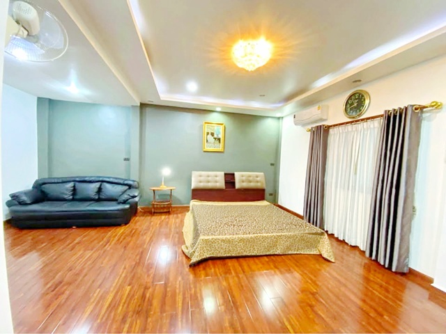 ประกาศฟรี! ซื้อ-ขาย-เช่า คอนโด บ้าน ทาวน์โฮม ที่ดิน และพื้นที่เชิงพาณิชย์ทั่วประเทศไทย ทุกทำเล ทุกงบประมาณ ไม่มีค่าใช้จ่าย ลงง่าย ขายไว เข้าถึงผู้ซื้อโดยตรง 5 248544pic4.jpg