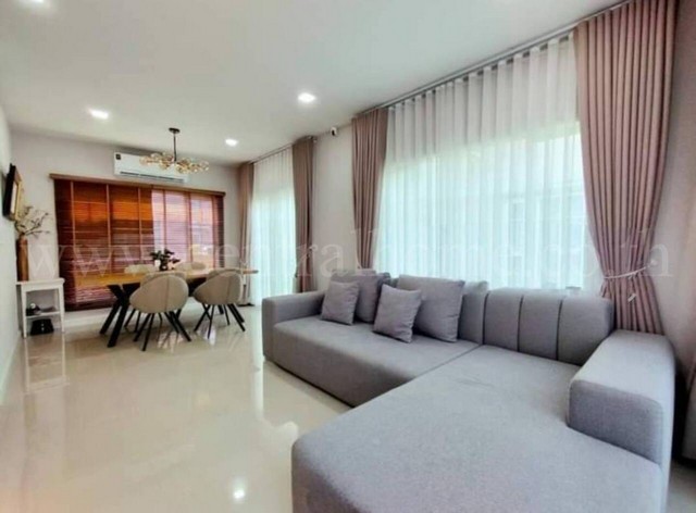 ประกาศฟรี! ซื้อ-ขาย-เช่า คอนโด บ้าน ทาวน์โฮม ที่ดิน และพื้นที่เชิงพาณิชย์ทั่วประเทศไทย ทุกทำเล ทุกงบประมาณ ไม่มีค่าใช้จ่าย ลงง่าย ขายไว เข้าถึงผู้ซื้อโดยตรง 5 287722pic4.jpg