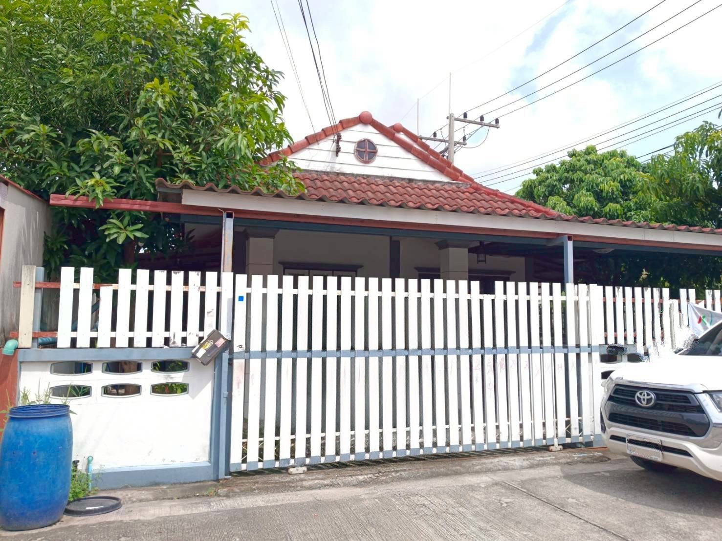 ประกาศฟรี! ซื้อ-ขาย-เช่า คอนโด บ้าน ทาวน์โฮม ที่ดิน และพื้นที่เชิงพาณิชย์ทั่วประเทศไทย ทุกทำเล ทุกงบประมาณ ไม่มีค่าใช้จ่าย ลงง่าย ขายไว เข้าถึงผู้ซื้อโดยตรง 2 247837pic1.jpg