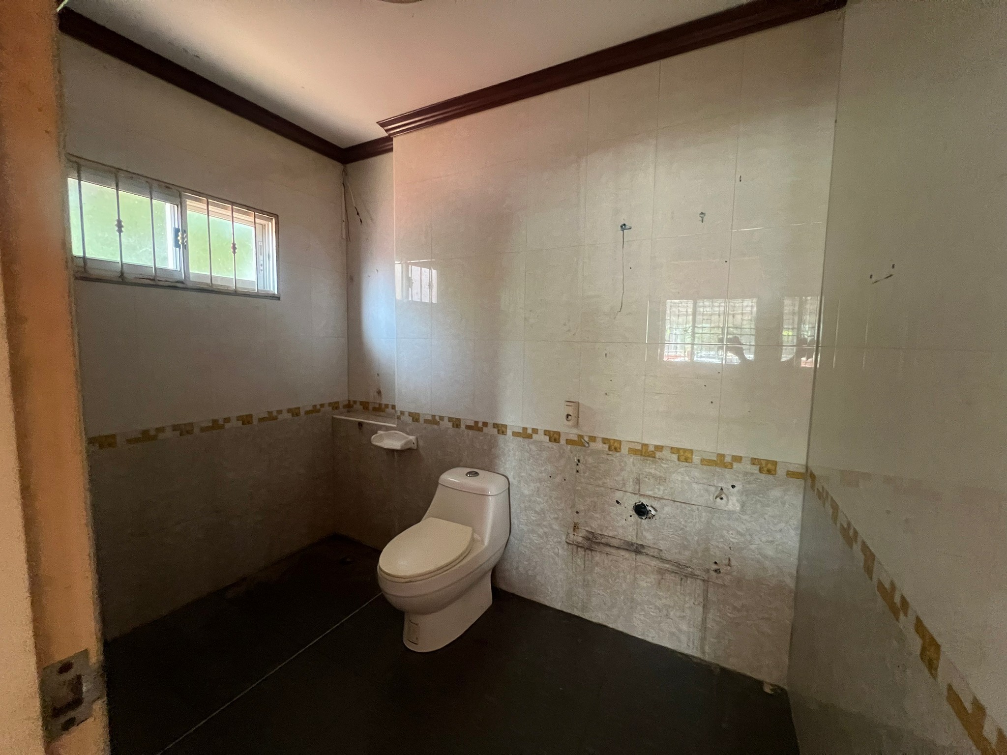 ประกาศฟรี! ซื้อ-ขาย-เช่า คอนโด บ้าน ทาวน์โฮม ที่ดิน และพื้นที่เชิงพาณิชย์ทั่วประเทศไทย ทุกทำเล ทุกงบประมาณ ไม่มีค่าใช้จ่าย ลงง่าย ขายไว เข้าถึงผู้ซื้อโดยตรง 5 247835pic4.jpg