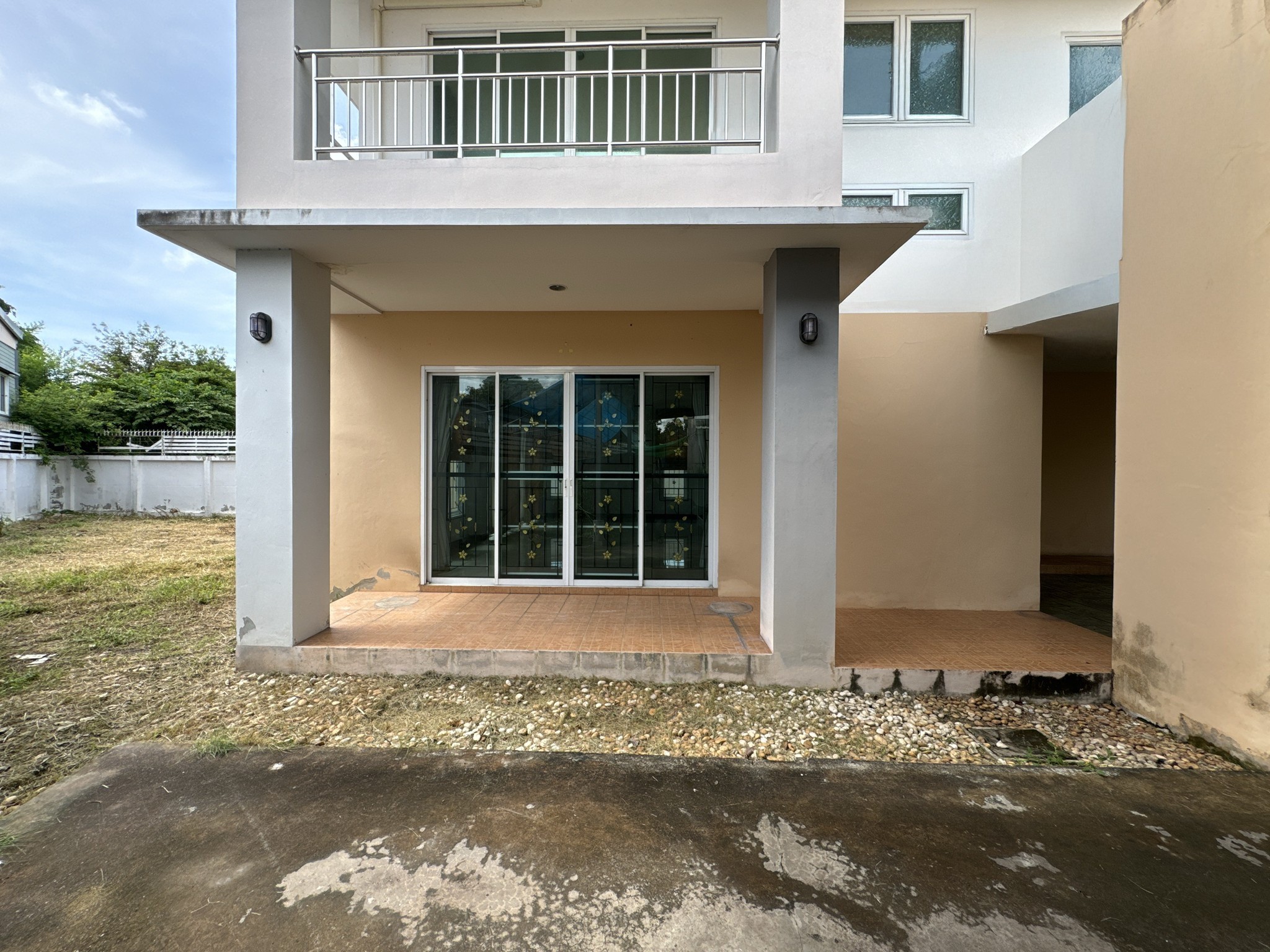 ประกาศฟรี! ซื้อ-ขาย-เช่า คอนโด บ้าน ทาวน์โฮม ที่ดิน และพื้นที่เชิงพาณิชย์ทั่วประเทศไทย ทุกทำเล ทุกงบประมาณ ไม่มีค่าใช้จ่าย ลงง่าย ขายไว เข้าถึงผู้ซื้อโดยตรง 4 247773pic3.jpg