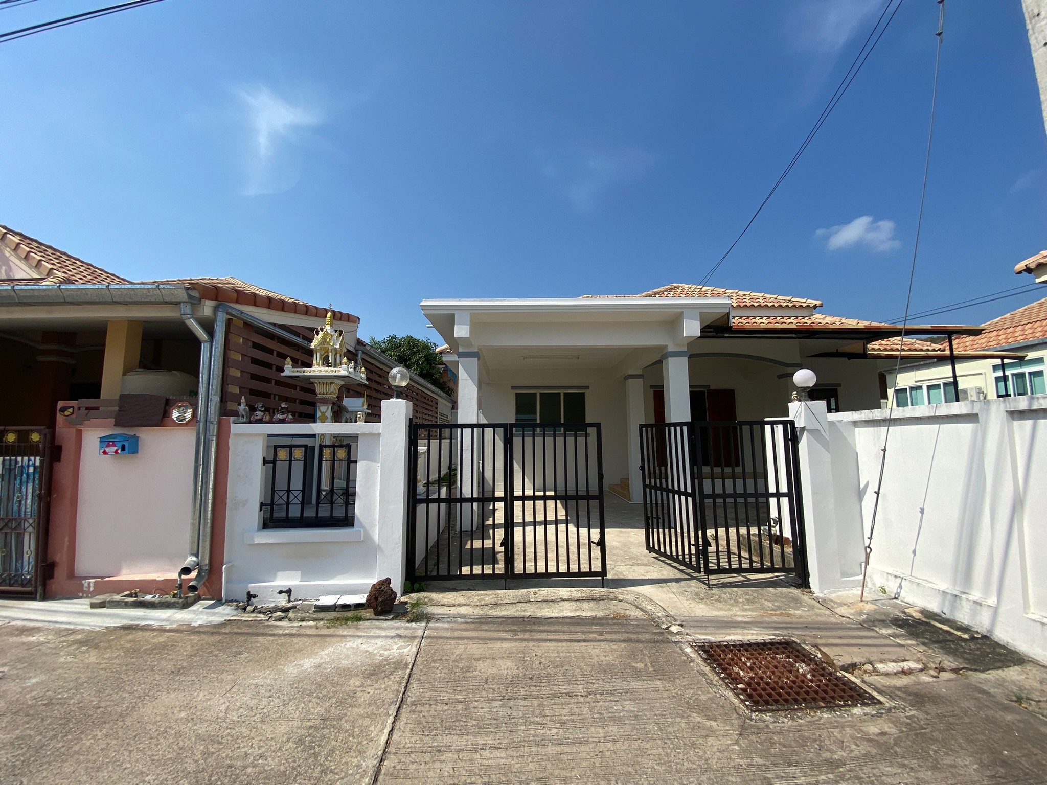 ประกาศฟรี! ซื้อ-ขาย-เช่า คอนโด บ้าน ทาวน์โฮม ที่ดิน และพื้นที่เชิงพาณิชย์ทั่วประเทศไทย ทุกทำเล ทุกงบประมาณ ไม่มีค่าใช้จ่าย ลงง่าย ขายไว เข้าถึงผู้ซื้อโดยตรง 2 247768pic1.jpg